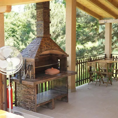 Lipahill Luxe Villa