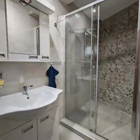 Вилла Lipahill Luxe Ripanj